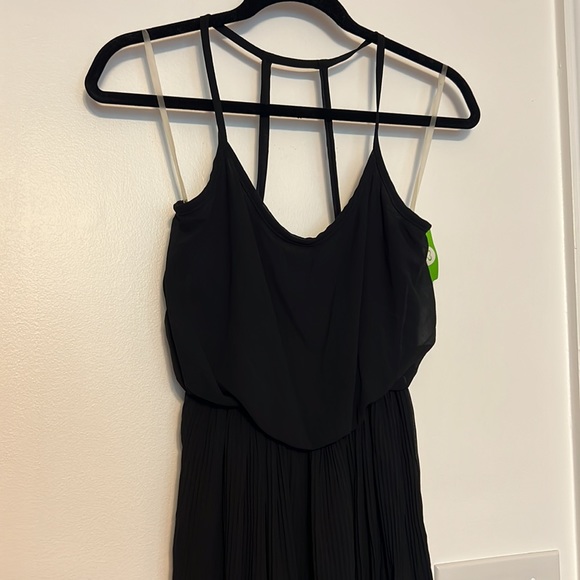 Lush Strappy Back Pleated Bottom Dress - Picture 4 of 14